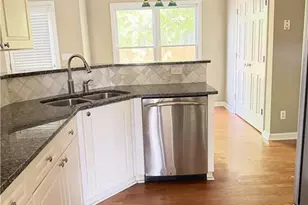 1064 Spanish Moss Ct, Lawrenceville, GA 30045 - Photo 8