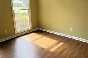 1064 Spanish Moss Ct, Lawrenceville, GA 30045 - Photo 10