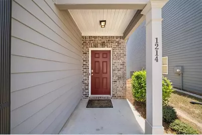 1214 Hawthorne Trail, Atlanta, GA 30344 - Photo 8