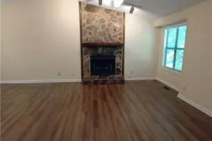 10630 Colony Glen Dr, Johns Creek, GA 30022 - Photo 2