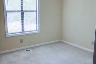 10630 Colony Glen Dr, Johns Creek, GA 30022 - Photo 8