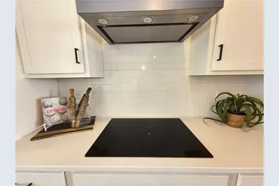 2821 Beacon Bend Crossing, Lawrenceville, GA 30043 - Photo 4