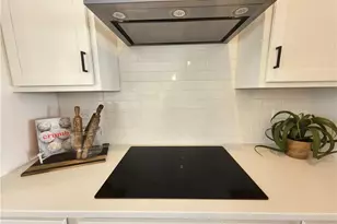 2821 Beacon Bend Xing, Lawrenceville, GA 30043 - Photo 4