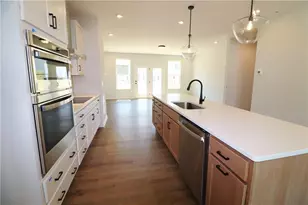 2821 Beacon Bend Xing, Lawrenceville, GA 30043 - Photo 8