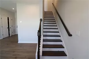 2821 Beacon Bend Xing, Lawrenceville, GA 30043 - Photo 6