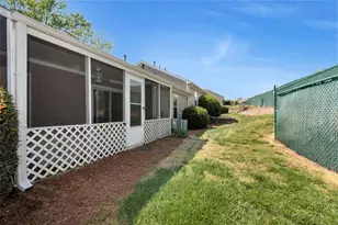 2987 Bentley Park Cir, Gainesville, GA 30504 - Photo 24