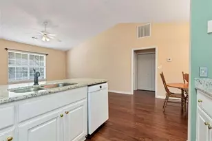 2987 Bentley Park Cir, Gainesville, GA 30504 - Photo 8