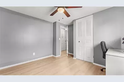 5172 Scarbrough Trail W, Stone Mountain, GA 30088 - Photo 12