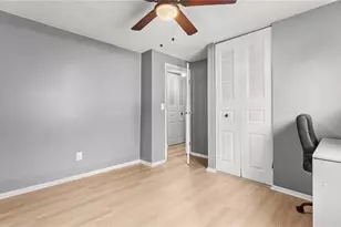 5172 Scarbrough Trail W, Stone Mountain, GA 30088 - Photo 12