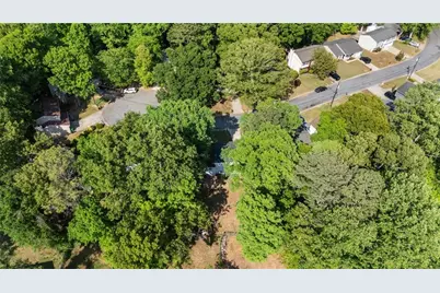 5172 Scarbrough Trail W, Stone Mountain, GA 30088 - Photo 30