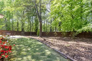 3390 English Oaks Dr NW, Kennesaw, GA 30144 - Photo 28