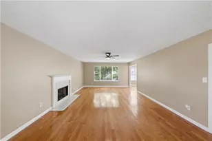 19 Kacey Ct, Powder Springs, GA 30127 - Photo 8