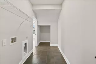 565 Pearl St, Cumming, GA 30040 - Photo 18