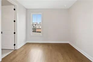 565 Pearl St, Cumming, GA 30040 - Photo 4