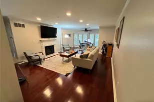 3201 Lenox Rd, Atlanta, GA 30324 - Photo 4