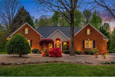 6628 Windvane Point, Clermont, GA 30527 - Photo 1