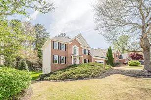 4454 Woodford Pass NE, Roswell, GA 30075 - Photo 2