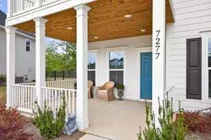 7277 Maple Brook Ln, Flowery Branch, GA 30542 - Photo 6