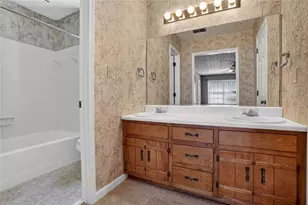 1905 Holly Springs Rd, Marietta, GA 30062 - Photo 14