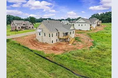 2275 Malcom Estates Drive, Bogart, GA 30622 - Photo 8