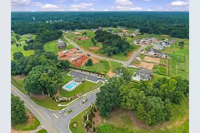 2275 Malcom Estates Drive, Bogart, GA 30622 - Photo 10