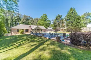 2272 Kimberley Way, Snellville, GA 30078 - Photo 2