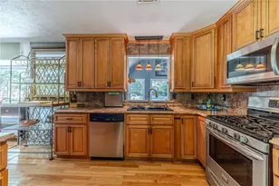 2272 Kimberley Way, Snellville, GA 30078 - Photo 10