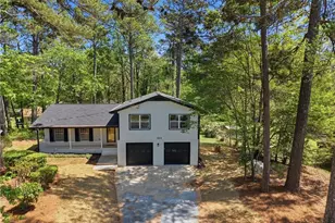 524 Fond Du Lac Dr, Stone Mountain, GA 30088 - Photo 4