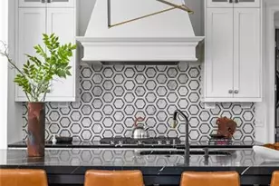 1760 Barclay Close NW, Atlanta, GA 30318 - Photo 8