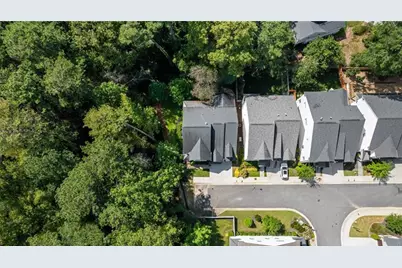 1760 Barclay Close NW, Atlanta, GA 30318 - Photo 44