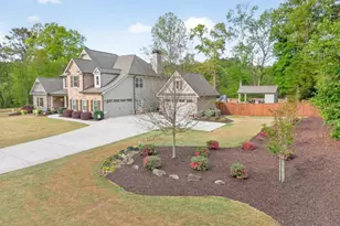 1428 Osborne Dr, Statham, GA 30666 - Photo 4