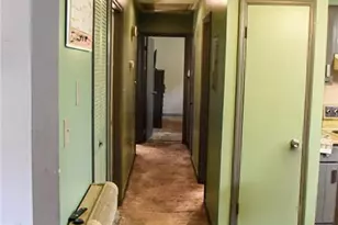 8943 Gatewood Cir, Jonesboro, GA 30238 - Photo 18