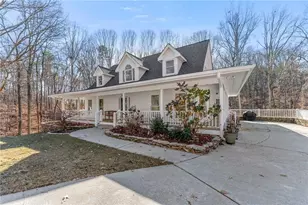 3523 Lighthouse Ln, Gainesville, GA 30504 - Photo 4