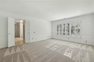 6757 Riverside Dr, Atlanta, GA 30328 - Photo 22