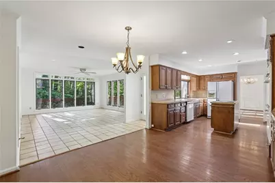 6757 Riverside Drive, Atlanta, GA 30328 - Photo 12