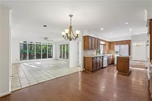 6757 Riverside Dr, Atlanta, GA 30328 - Photo 12