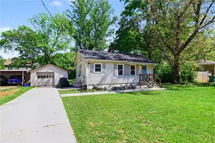 1051 Dell SE, Smyrna, GA 30080 - Photo 4