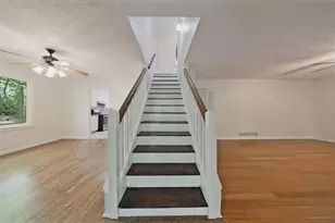 919 Lebanon, Woodstock, GA 30188 - Photo 4