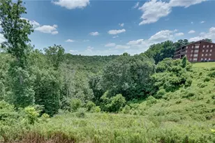 435 Maplewood Dr, Roswell, GA 30075 - Photo 26