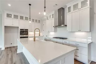 435 Maplewood Dr, Roswell, GA 30075 - Photo 14