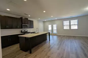 2034 Britt Dr, Snellville, GA 30078 - Photo 34