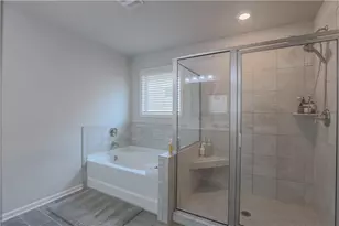 6363 Crosscreek Ln, Flowery Branch, GA 30542 - Photo 26