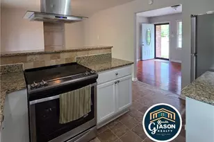 1227 Dove Ct, Morrow, GA 30260 - Photo 10