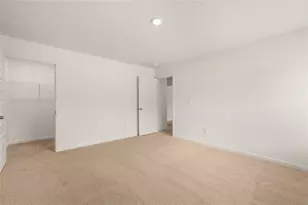 8569 Secretariat Dr, Lithonia, GA 30058 - Photo 16