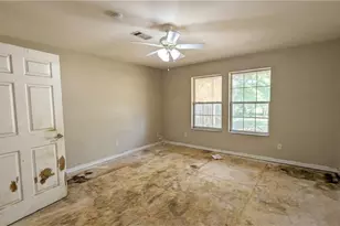 2324 Nelms Dr SW, Atlanta, GA 30315 - Photo 12