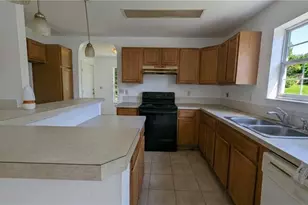 2324 Nelms Dr SW, Atlanta, GA 30315 - Photo 6