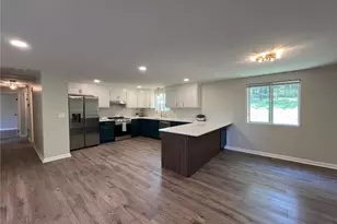 5757 Fieldstone Dr, Lithonia, GA 30038 - Photo 6