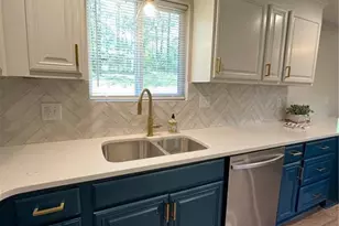 5757 Fieldstone Dr, Lithonia, GA 30038 - Photo 10