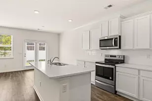 380 Silver Moon Dr, Loganville, GA 30052 - Photo 6