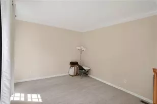 238 Harbor Pointe Dr, Stone Mountain, GA 30087 - Photo 16